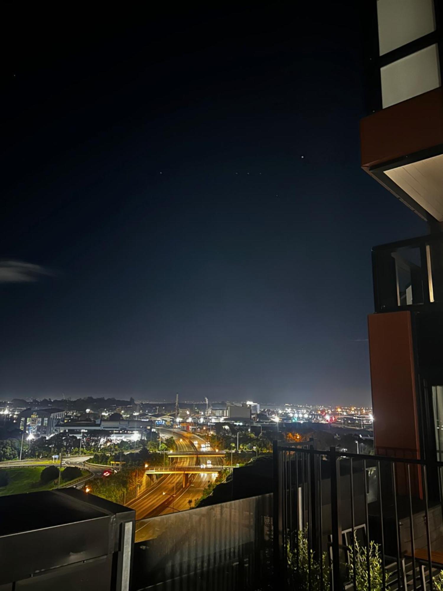 Rooftop Residence Оукланд Екстериор снимка